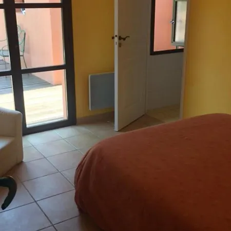 Maison Bormes-Les-Mimosas, 6 Pieces, 10 Personnes - Fr-1-308-65 Сasa de vacaciones Bormes-les-Mimosas